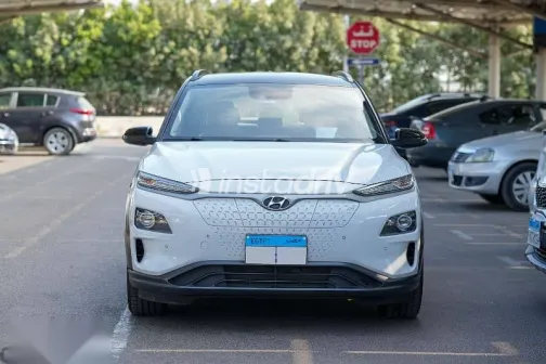 هيونداي كونا 2020 أبيض مستعملة للبيع - 1