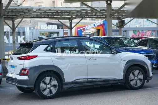 هيونداي كونا 2020 أبيض مستعملة للبيع - 7