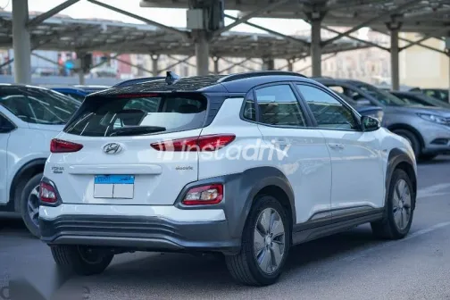 هيونداي كونا 2020 أبيض مستعملة للبيع - 8