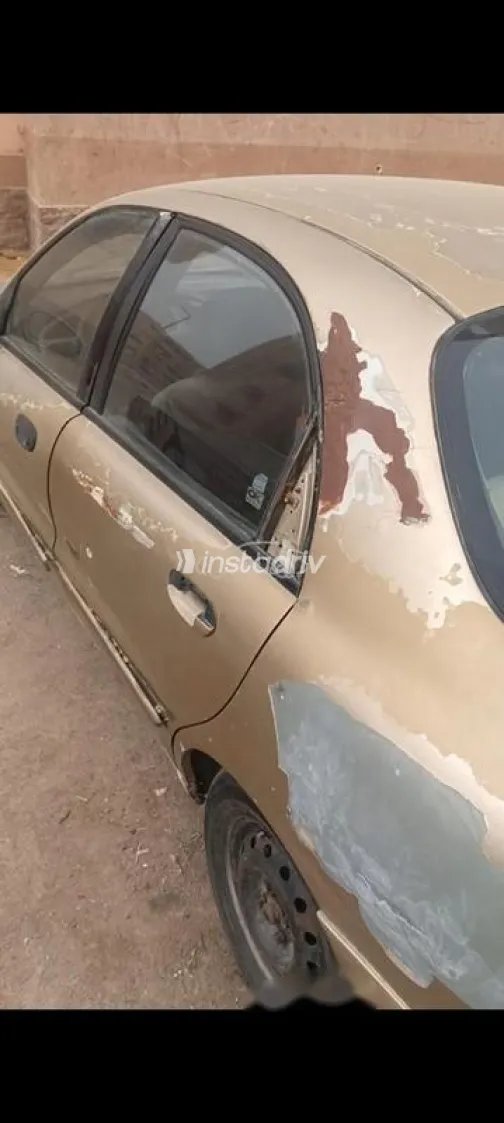 Daewoo Lanos 2 2005 Gold Used for Sale - 2