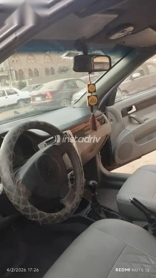 شيفروليه أوبترا 2010 أسود مستعملة للبيع - 4