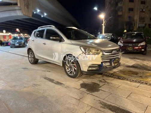 جاك S2 2019 فضي مستعملة للبيع - 4