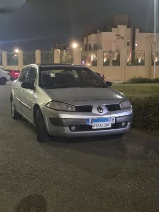 رينو ميجان 2005 فضي مستعملة للبيع