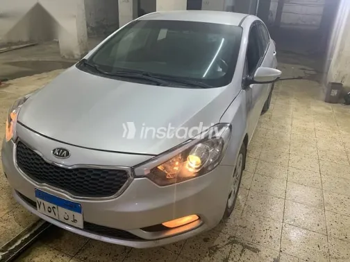 Kia Cerato 2015 Gray Used for Sale - 2