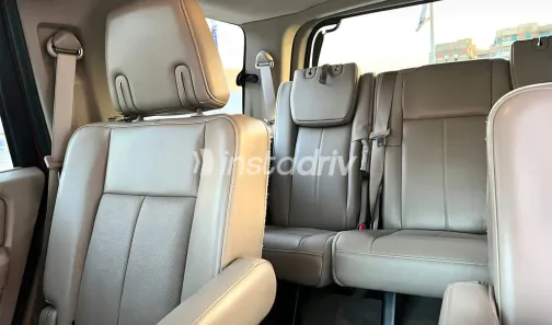 Ford Expedition 2013 White Used for Sale - 1