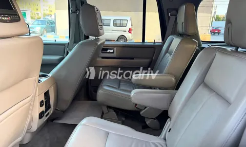 Ford Expedition 2013 White Used for Sale - 3