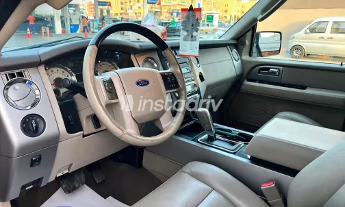 Ford Expedition 2013 White Used for Sale - 8