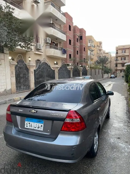 شيفروليه افيو 2017 فضي مستعملة للبيع - 6