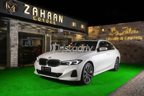 بي ام دبليو 320 2024 أبيض جديدة للبيع - 3