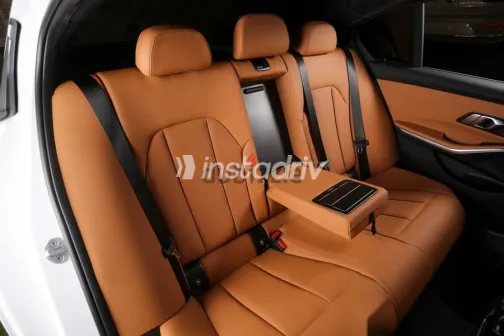 بي ام دبليو 320 2024 أبيض جديدة للبيع - 6