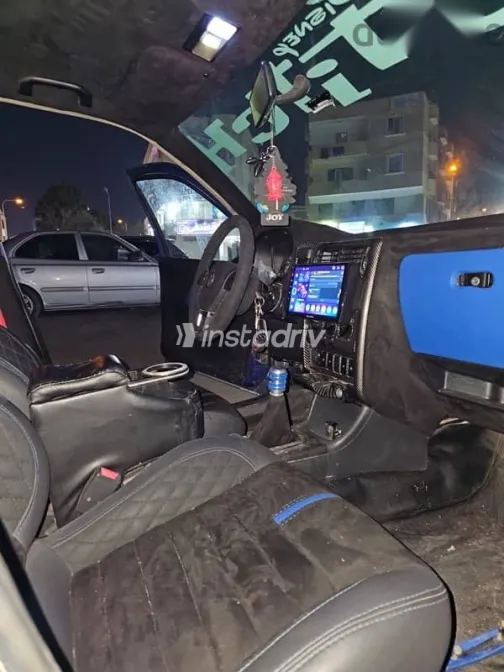 فولكس فاغن بولو 1995 أزرق غامق مستعملة للبيع - 3