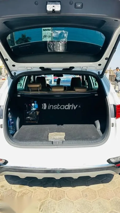 Kia Sportage 2020 White Used for Sale - 5