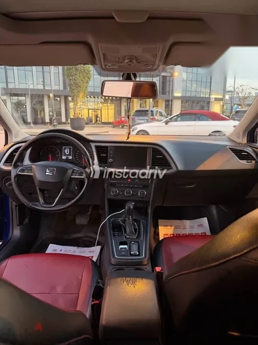 Seat Leon 2019 Dark Blue Used for Sale - 5