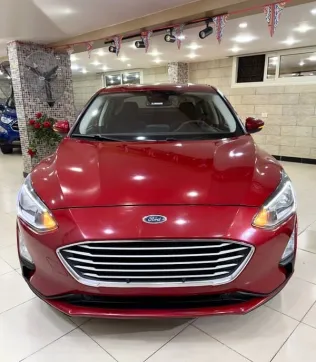 Ford Focus 2021 Burgundy Used for Sale