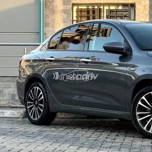 Fiat Tipo 2022 Gray Used for Sale - 3