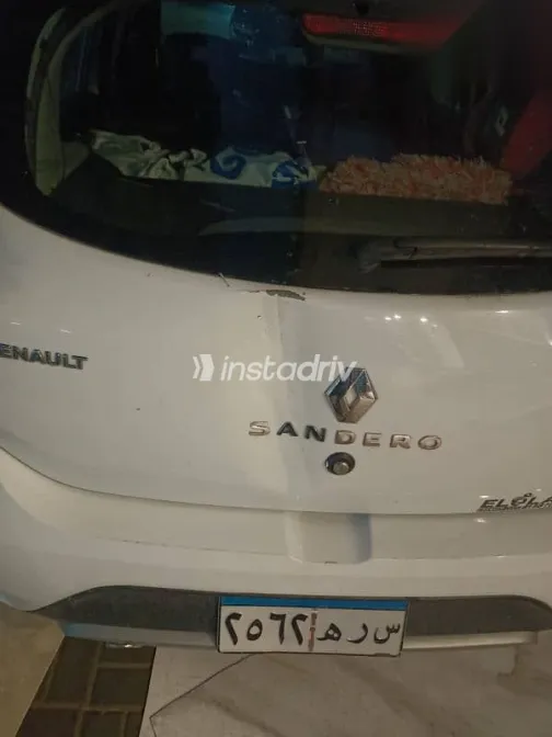 رينو سانديرو 2023 أبيض مستعملة للبيع - 2