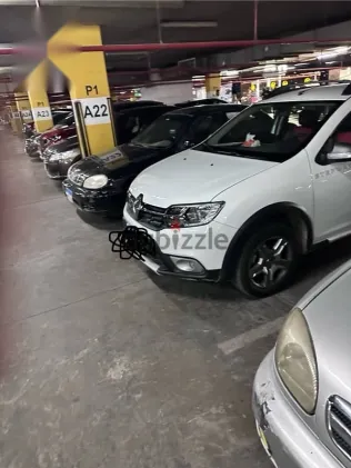 رينو سانديرو 2023 أبيض مستعملة للبيع