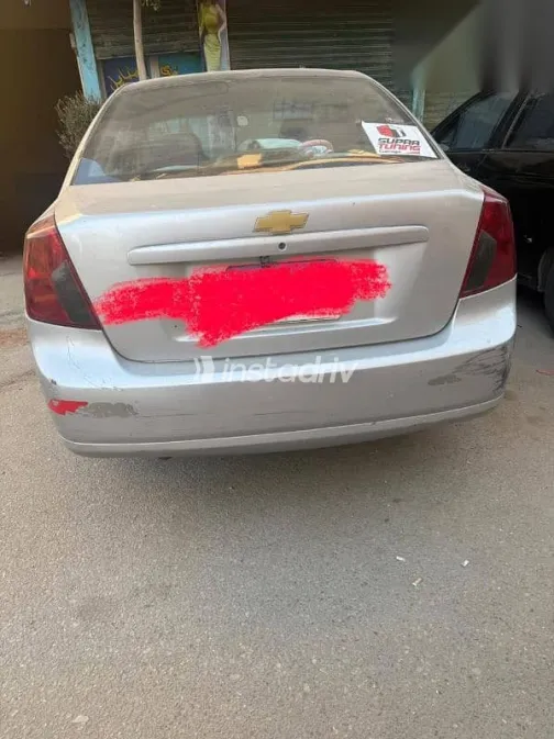 شيفروليه أوبترا 2006 فضي مستعملة للبيع - 4