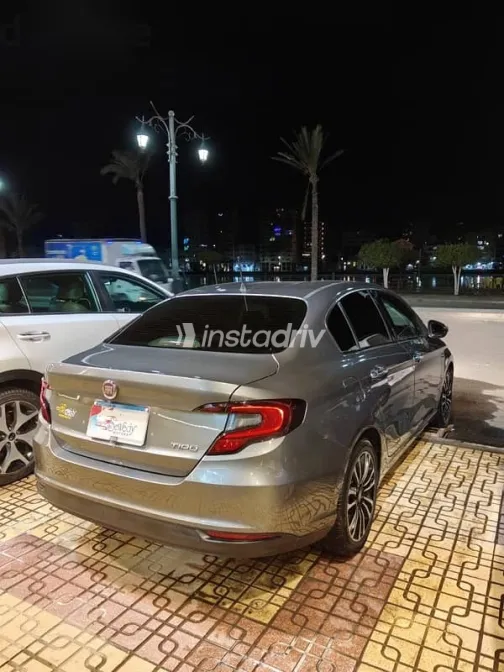 Fiat Tipo 2022 Gray Used for Sale - 9
