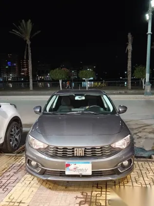 فيات تيبو 2022 رمادي مستعملة للبيع