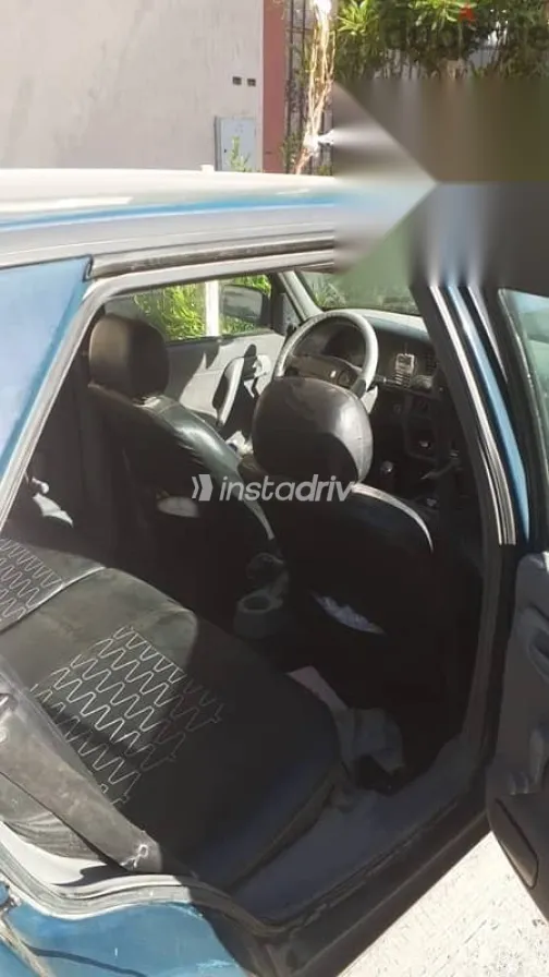 سكودا فيليشيا 2000 أزرق غامق مستعملة للبيع - 3