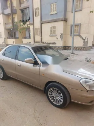Daewoo Nubira 2006 Gold Used for Sale