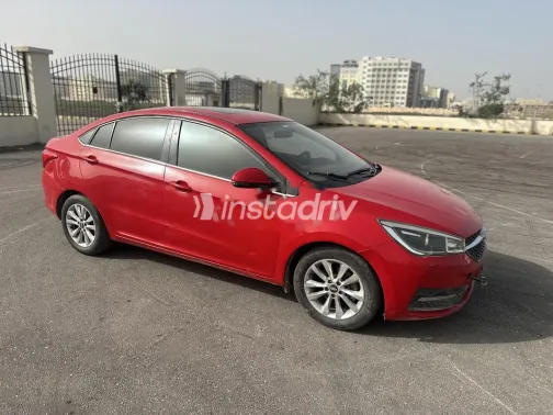 شيرى اريزو 5 2022 أبيض مستعملة للبيع - 2