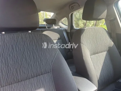 اوبل أسترا 2018 أبيض مستعملة للبيع - 8