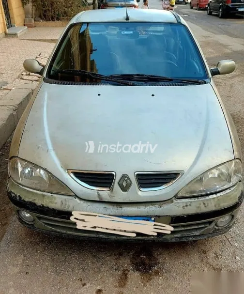 رينو ميجان 2001 أخضر مستعملة للبيع - 5