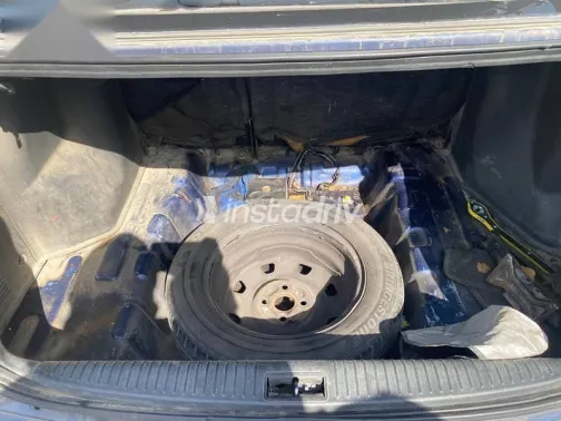 هيونداي فيرنا 2007 أزرق غامق مستعملة للبيع - 5