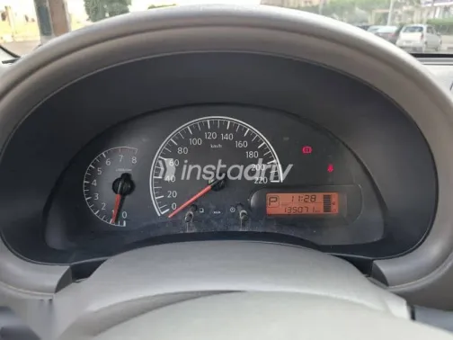 نيسان صنى 2020 ذهبي مستعملة للبيع - 8