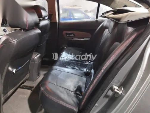 شيفروليه كروز 2010 رمادي مستعملة للبيع - 1