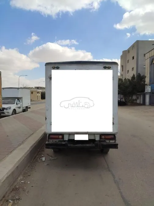 شيفروليه الدبابة الفئة ت 2018 أبيض مستعملة للبيع - 4