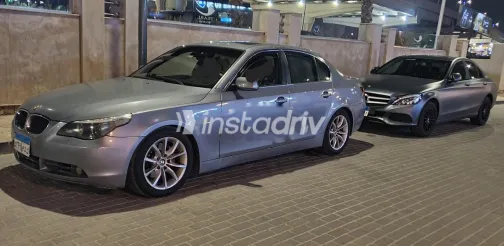 بي ام دبليو 525 2007 فضي مستعملة للبيع - 1