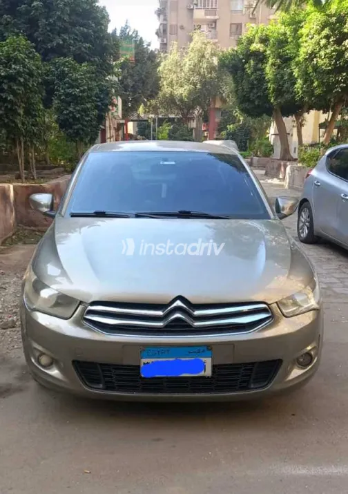 سيتروين سي اليزيه 2015 أبيض مستعملة للبيع - 4