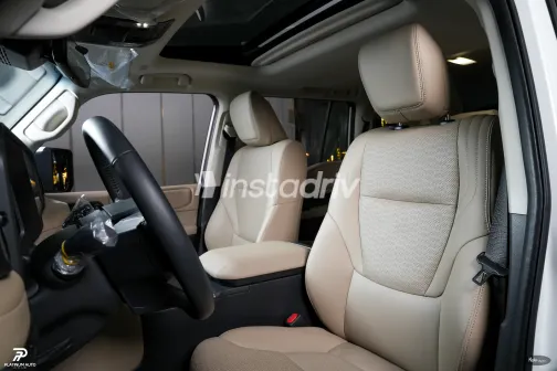 تويوتا لاند كروزر 2025 أبيض مستعملة للبيع - 5