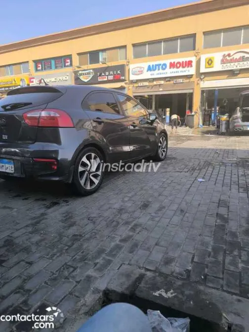 Kia Rio 2015 White Used for Sale - 6