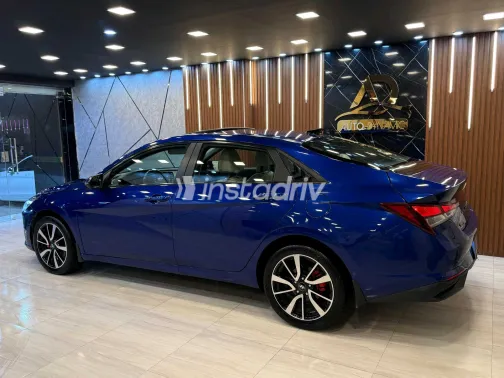 Hyundai Elantra CN7 2022 White Used for Sale - 10