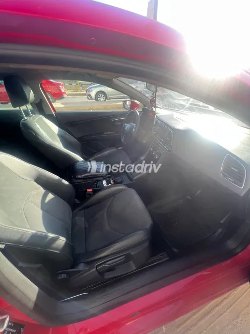 سيات ليون 2015 أبيض مستعملة للبيع - 5