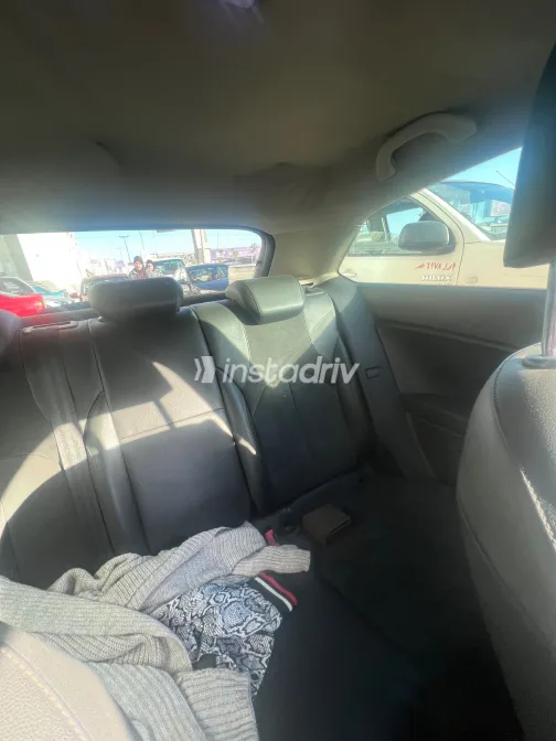 سيات ليون 2015 أبيض مستعملة للبيع - 8