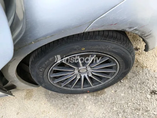 بروتون ساجا 2011 أبيض مستعملة للبيع - 7