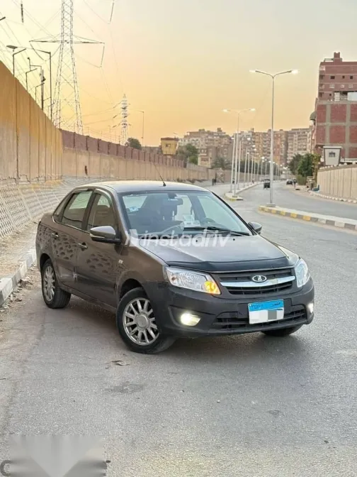 لادا جرانتا 2017 بني مستعملة للبيع - 6