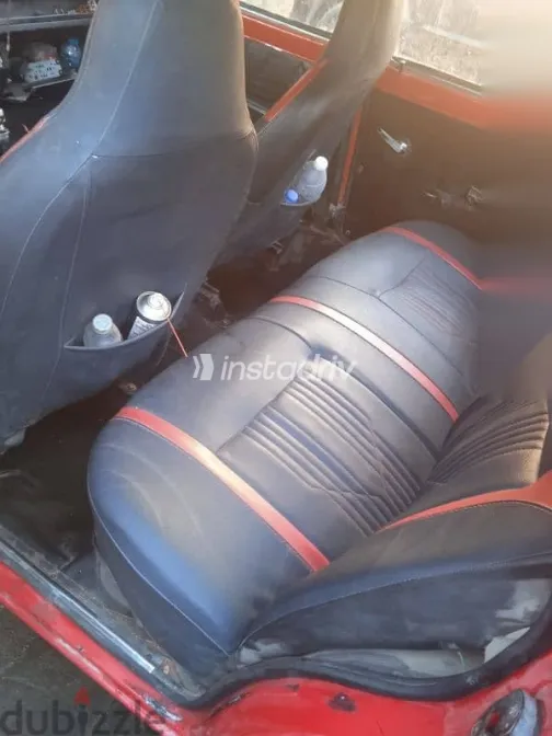 فيات نوفا 1977 أحمر مستعملة للبيع - 2