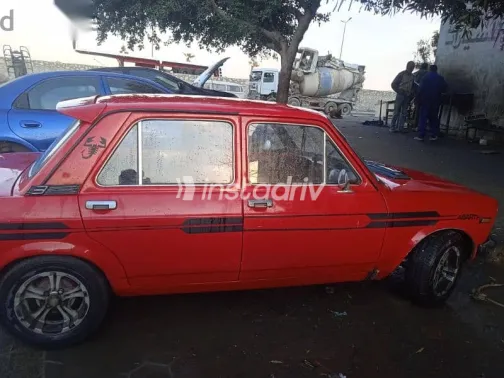 فيات نوفا 1977 أحمر مستعملة للبيع - 6