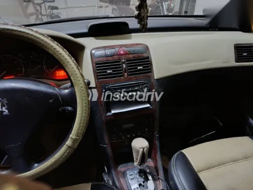 بيجو 307 2006 أسود مستعملة للبيع - 5