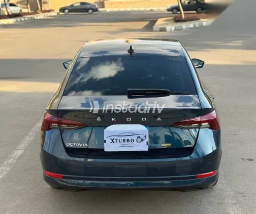 Skoda Octavia 2024 Dark Blue Used for Sale - 6