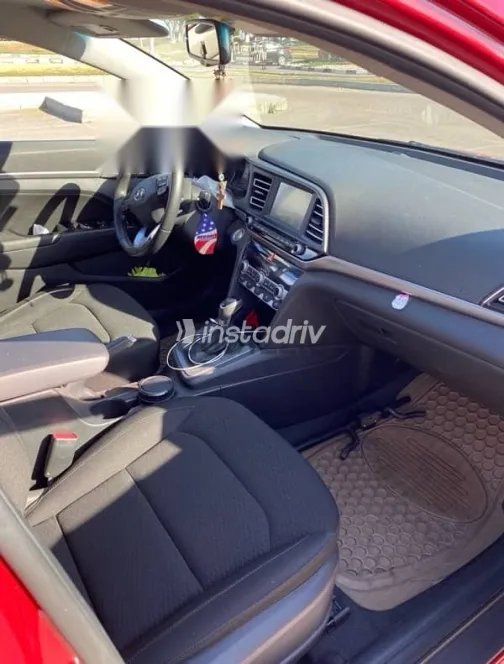 هيونداي إلنترا 2020 أحمر مستعملة للبيع - 5