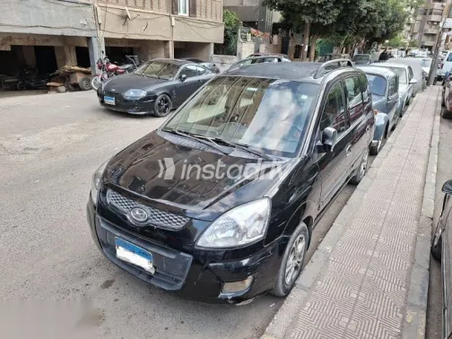 هيونداي ماتريكس 2010 أسود مستعملة للبيع - 2