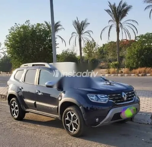 رينو داستر 2020 أزرق غامق مستعملة للبيع - 1