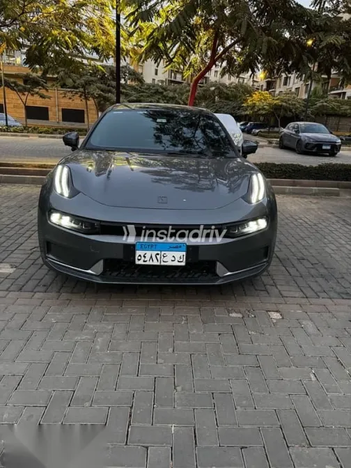 زيكر 001 2025 رمادي مستعملة للبيع - 4